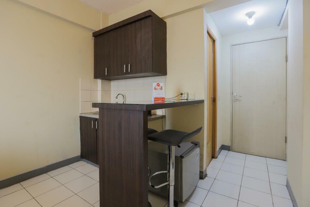 Oyo 909 Lauv Grand Centerpoint Tower B 2* Bekasi